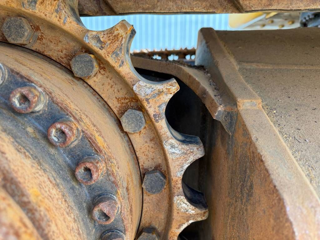 CAT 320 07B