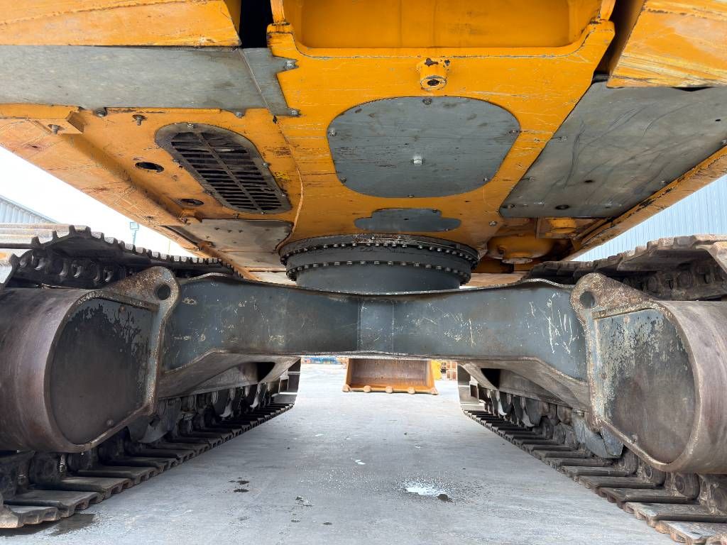 Liebherr R922 SLC