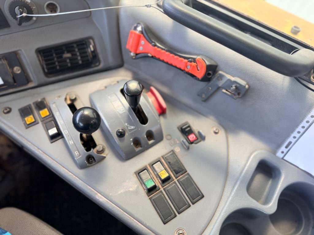 Volvo A25E