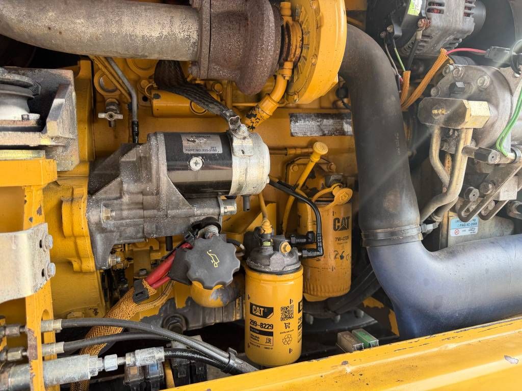 CAT M313D