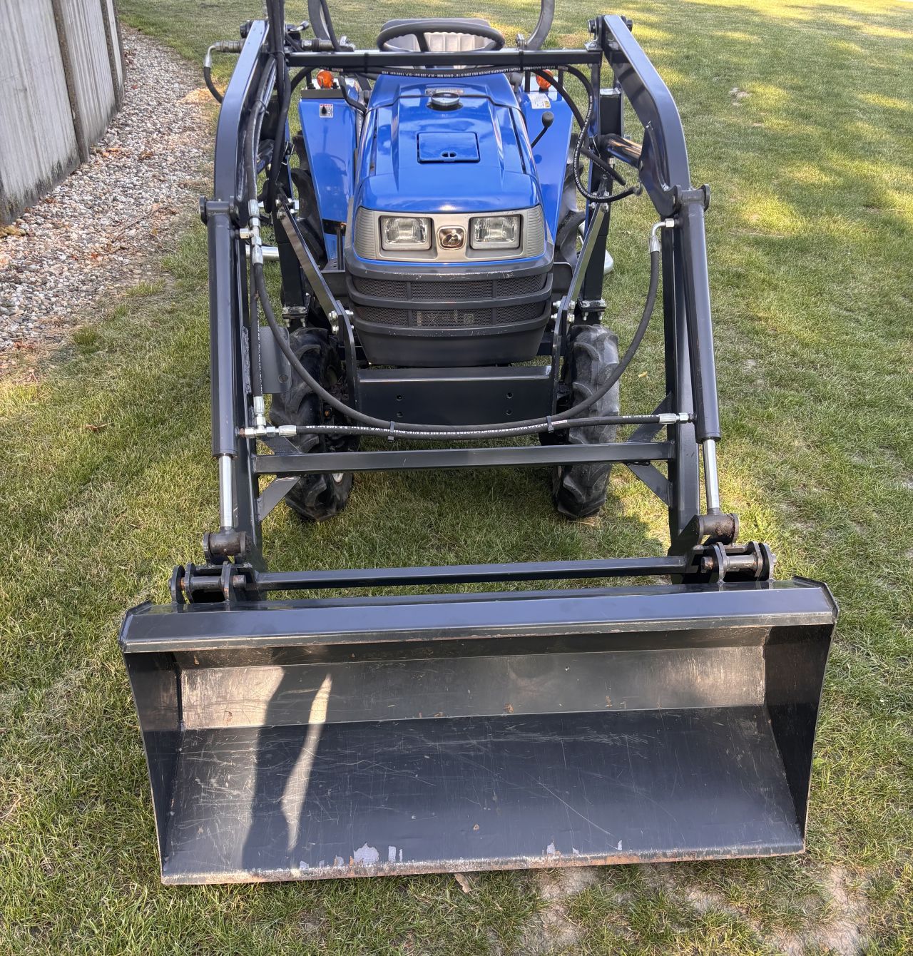 Iseki TM17 4WD met voorlader - nette staat - incl onderhoud