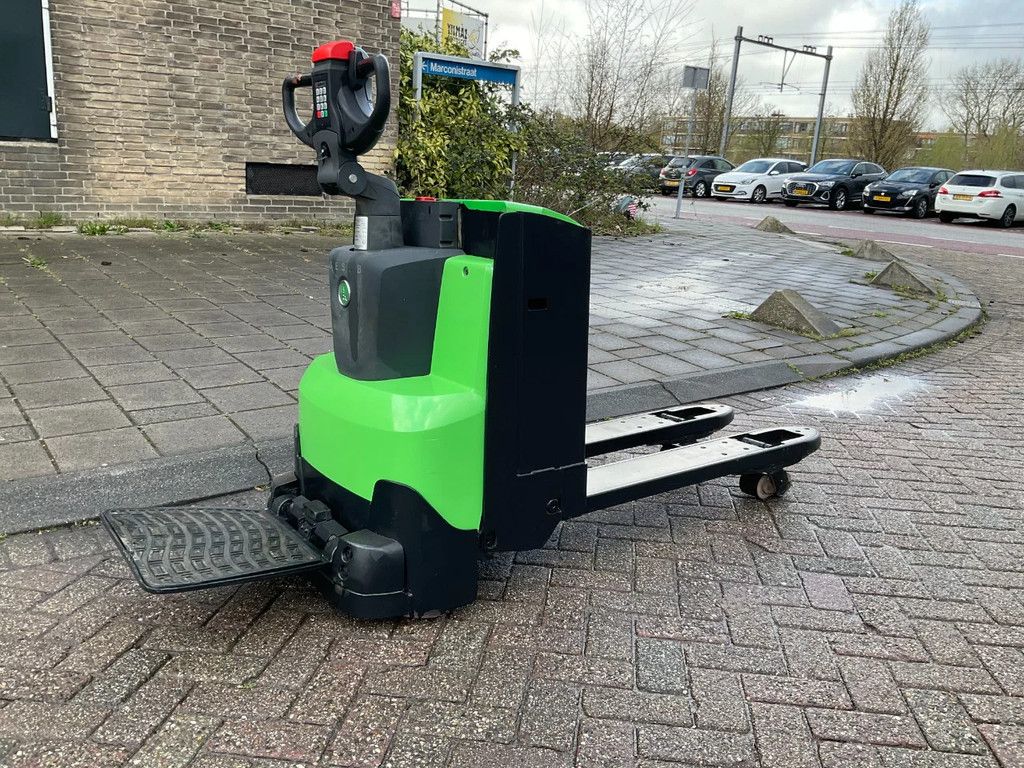 CESAB P220 2000KG PALLETAGEN / HEFTRUCK