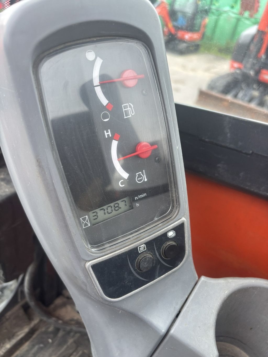 KUBOTA KX027-4