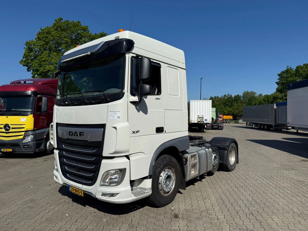 DAF XF 480 6X2 FTP Space Cab Midlift Standairco Alcoa 470.603KM NL Truck