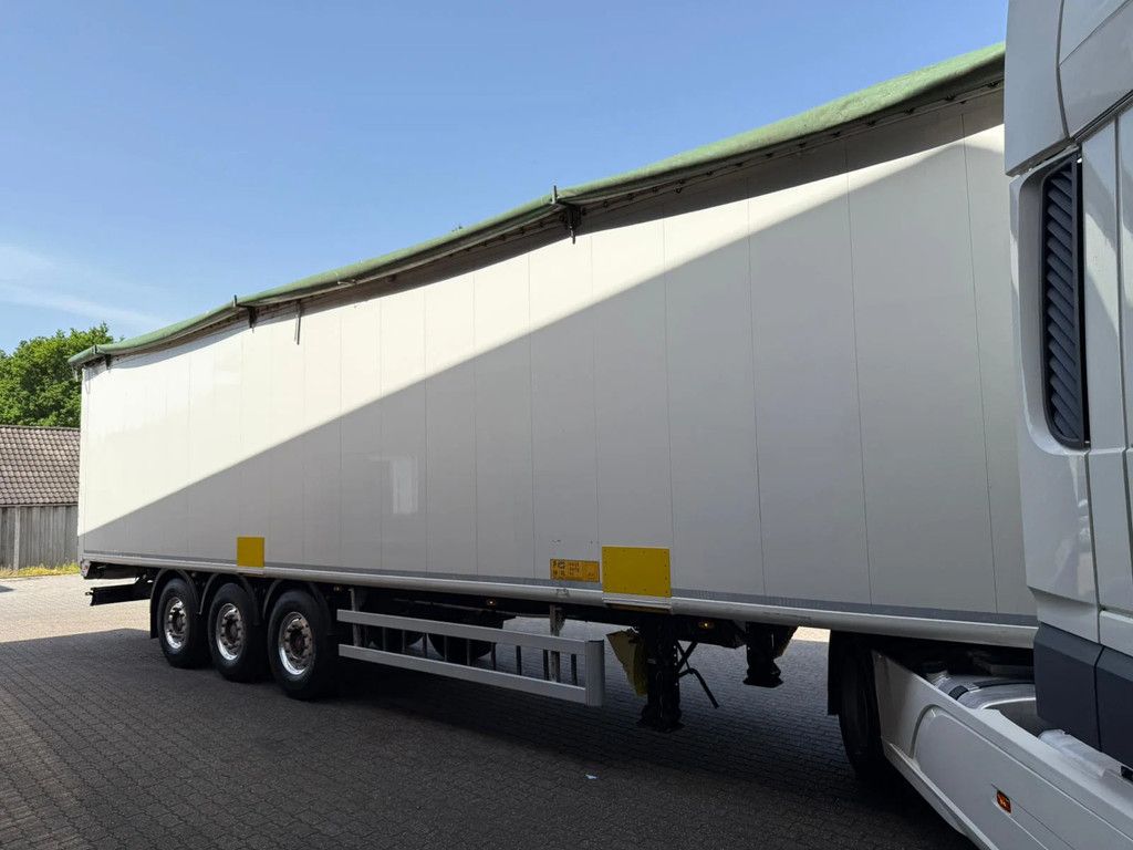Kraker 92m3 Alcoa's 10MM Cargo Floor NL Trailer