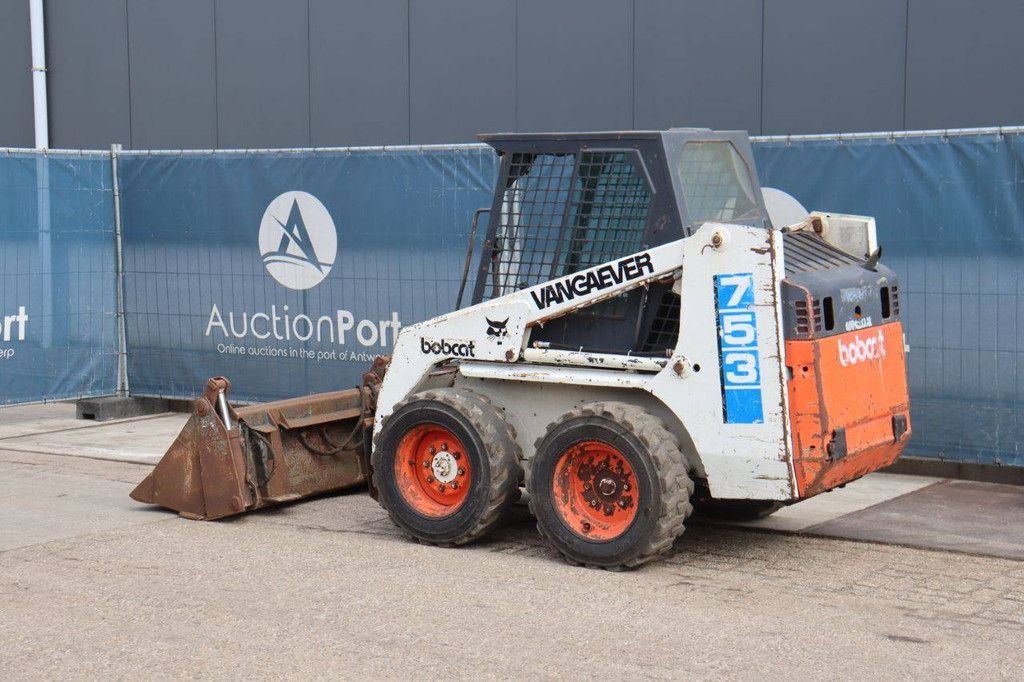 Skid steer loader Bobcat 753 Diesel