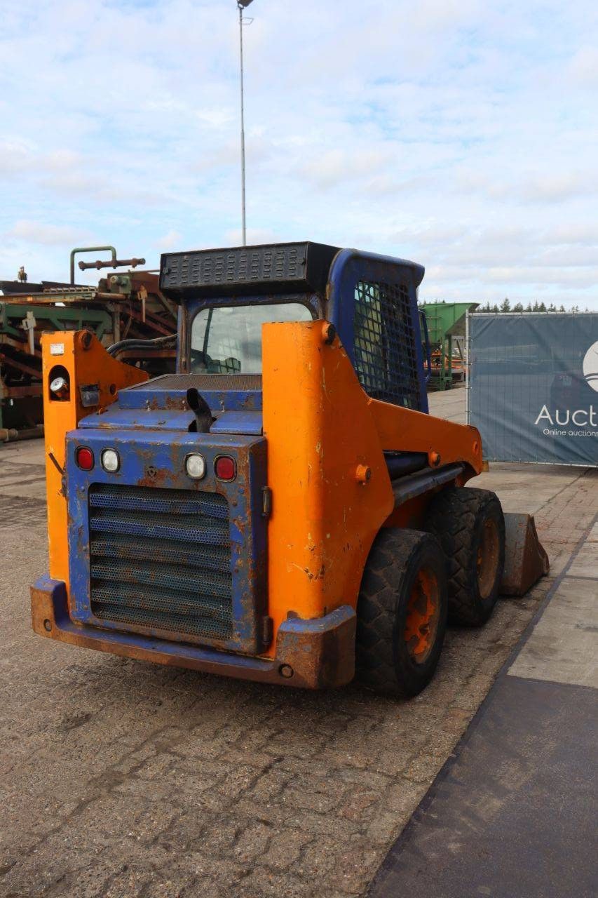 Schranklader Gehl R190 Diesel 2014
