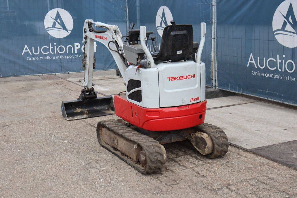 Mini excavator Takeuchi TB210R Diesel 2016