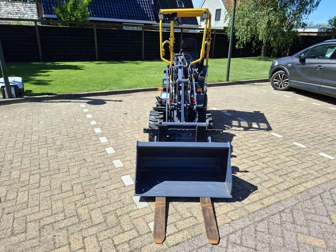 Eurotrac W10 zeer compacte shovel / kniklader - Lease evt.