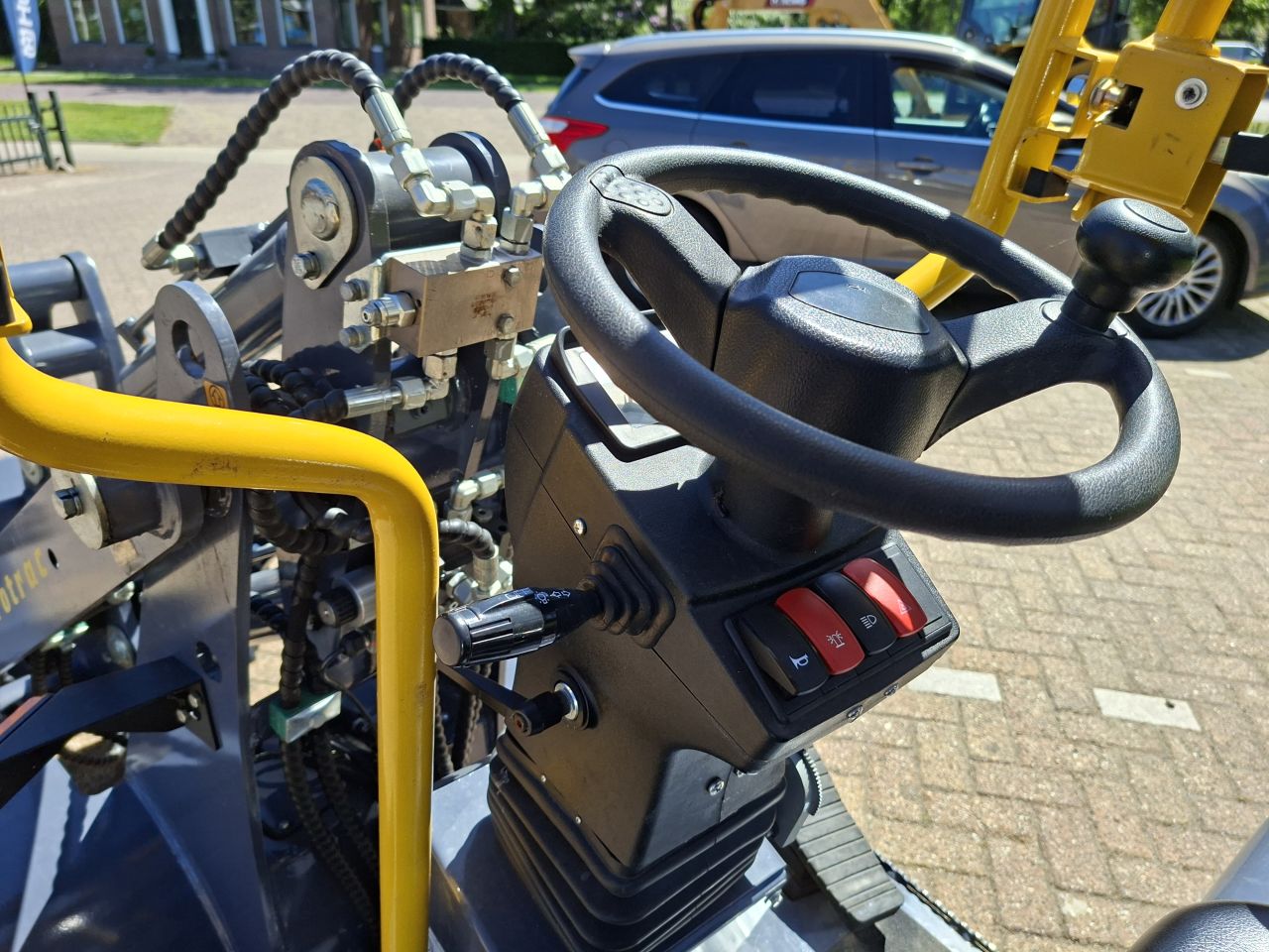Eurotrac W10 zeer compacte shovel / kniklader - Lease evt.