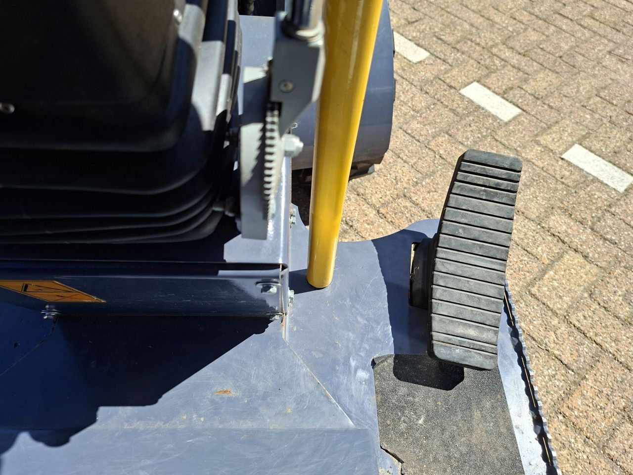 Eurotrac W10 zeer compacte shovel / kniklader - Lease evt.