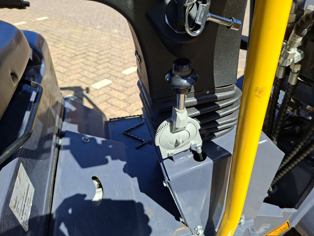 Eurotrac W10 zeer compacte shovel / kniklader - Lease evt.