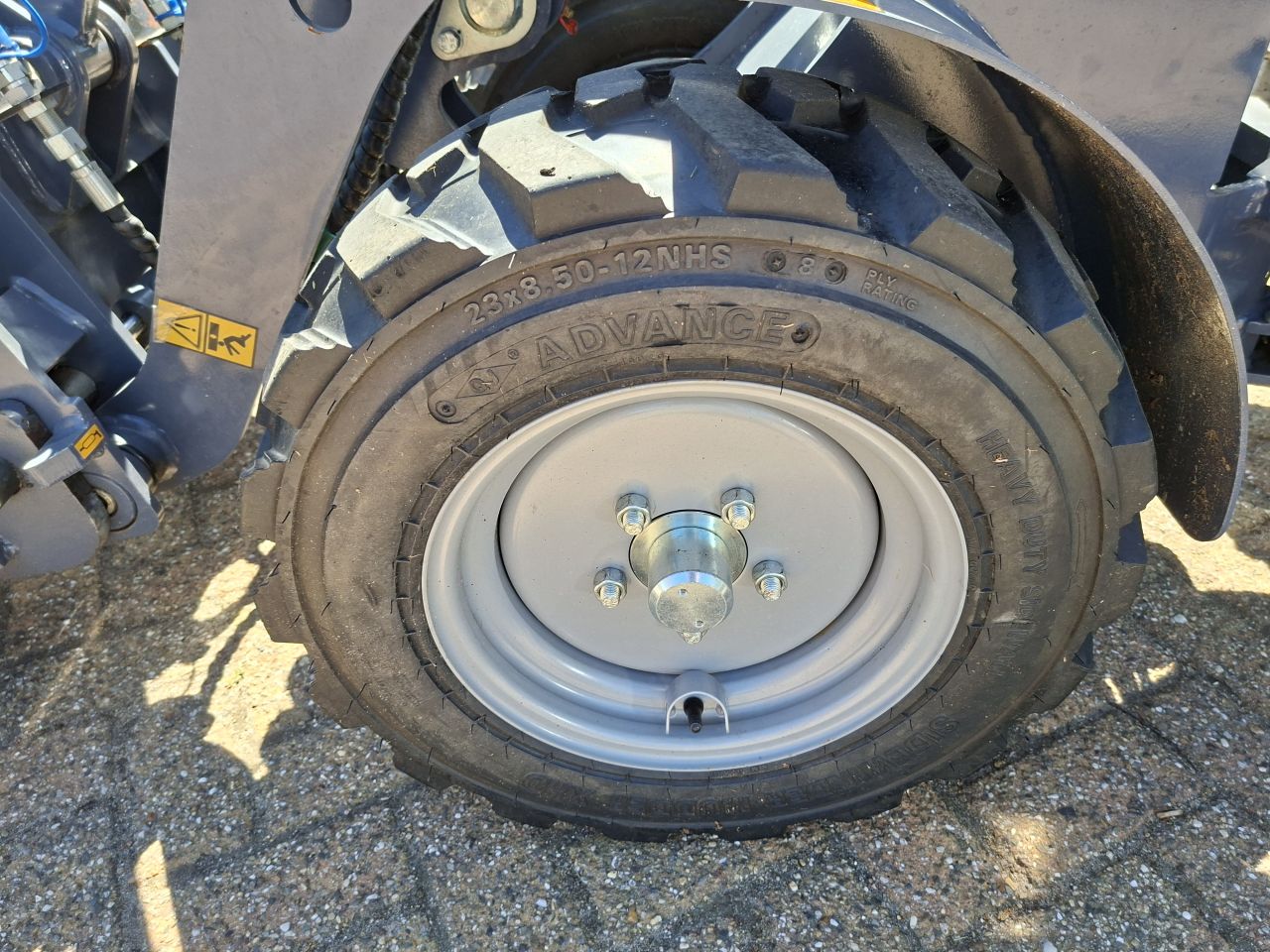 Eurotrac W10 zeer compacte shovel / kniklader - Lease evt.