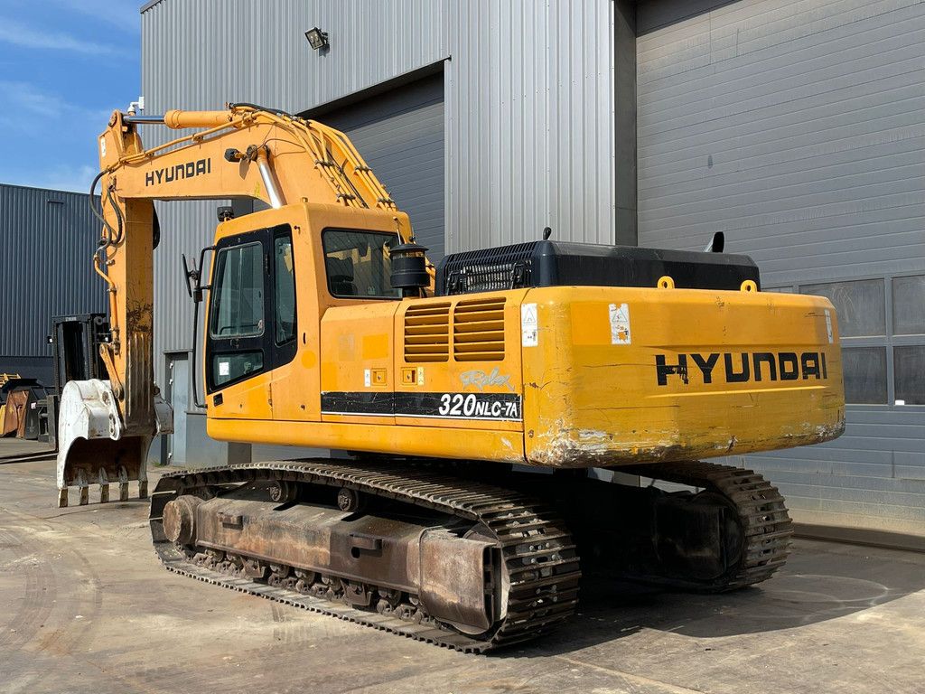 Hyundai R320NLC-7A