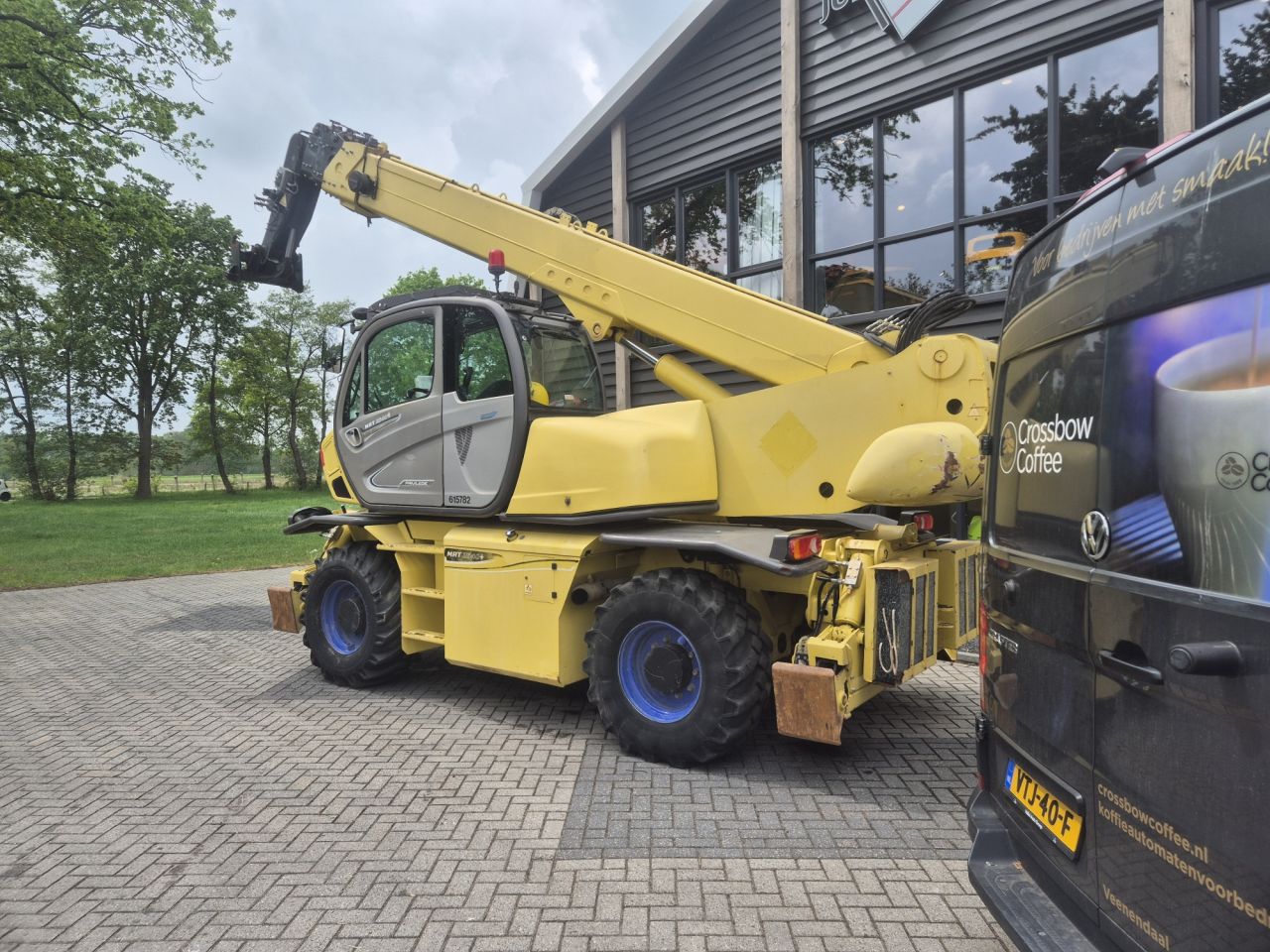 MANITOU MRT 2540+ roterende verreiker hefhoogte 25 m