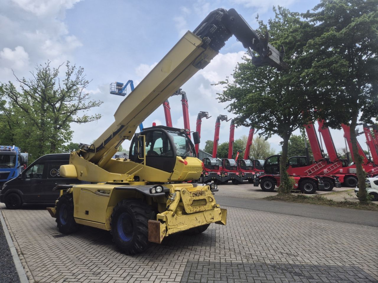 MANITOU MRT 2540+ roterende verreiker hefhoogte 25 m
