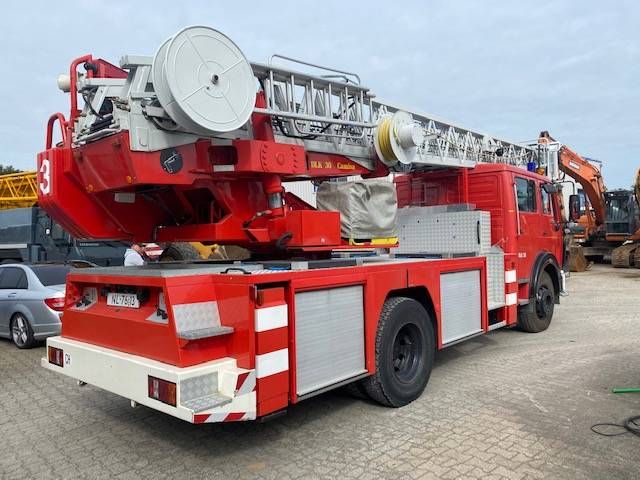 Fire truck Mercedes-Benz 1428 F Diesel 1991