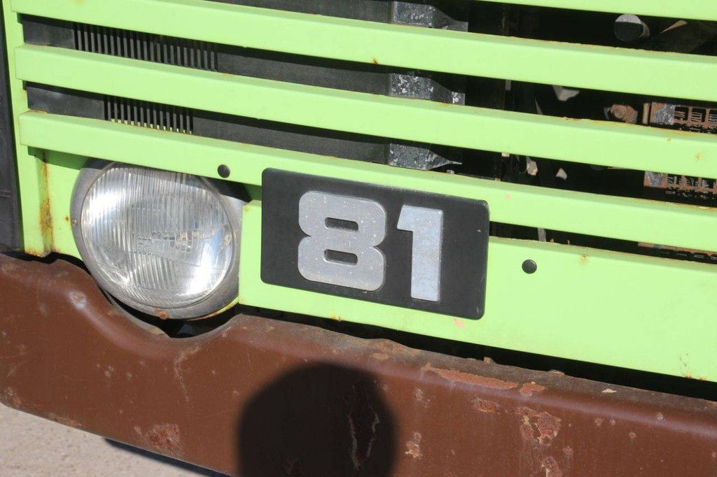 Crane truck Scania LB81 S54 Diesel 205hp 1980
