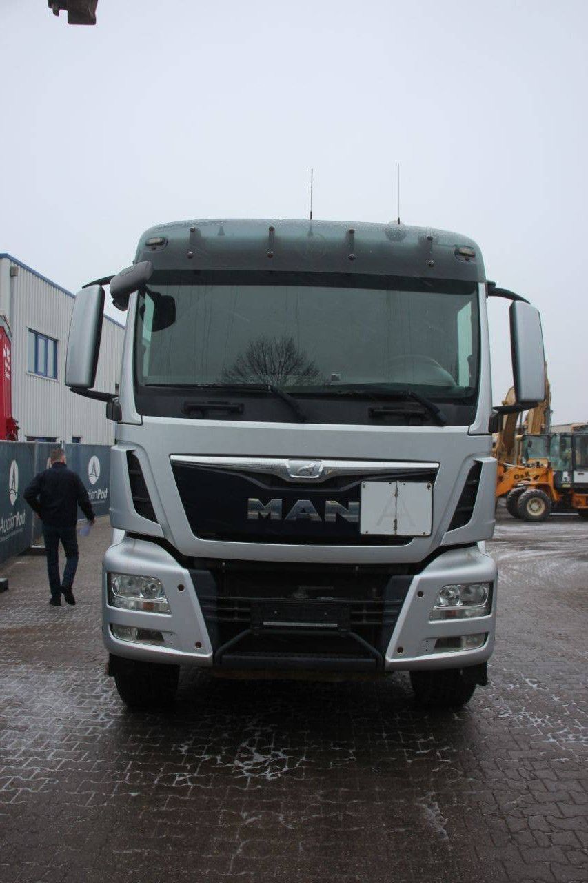 MAN TGS 26.440 6x4 Diesel Tipper Truck 2014 with Tipper Trailer