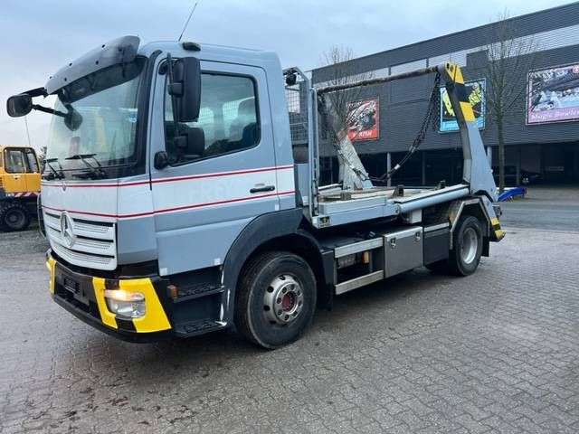 Mercedes-Benz 1327 Diesel Truck 2016 with Gantry Alarm