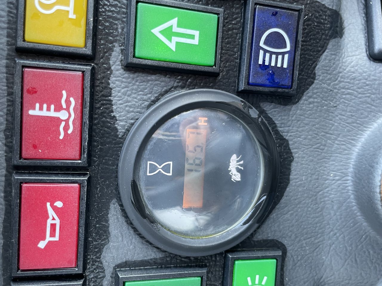 Giant G2500 X-tra HD