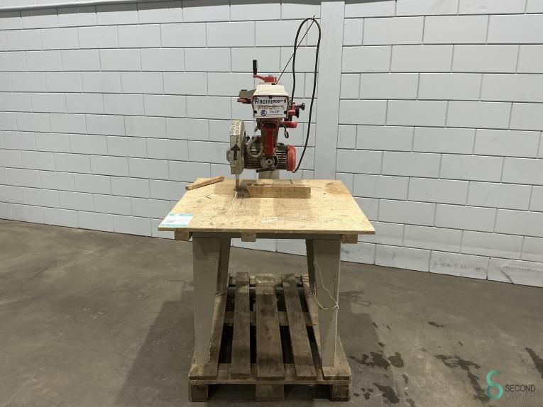 Radial arm saws Omga