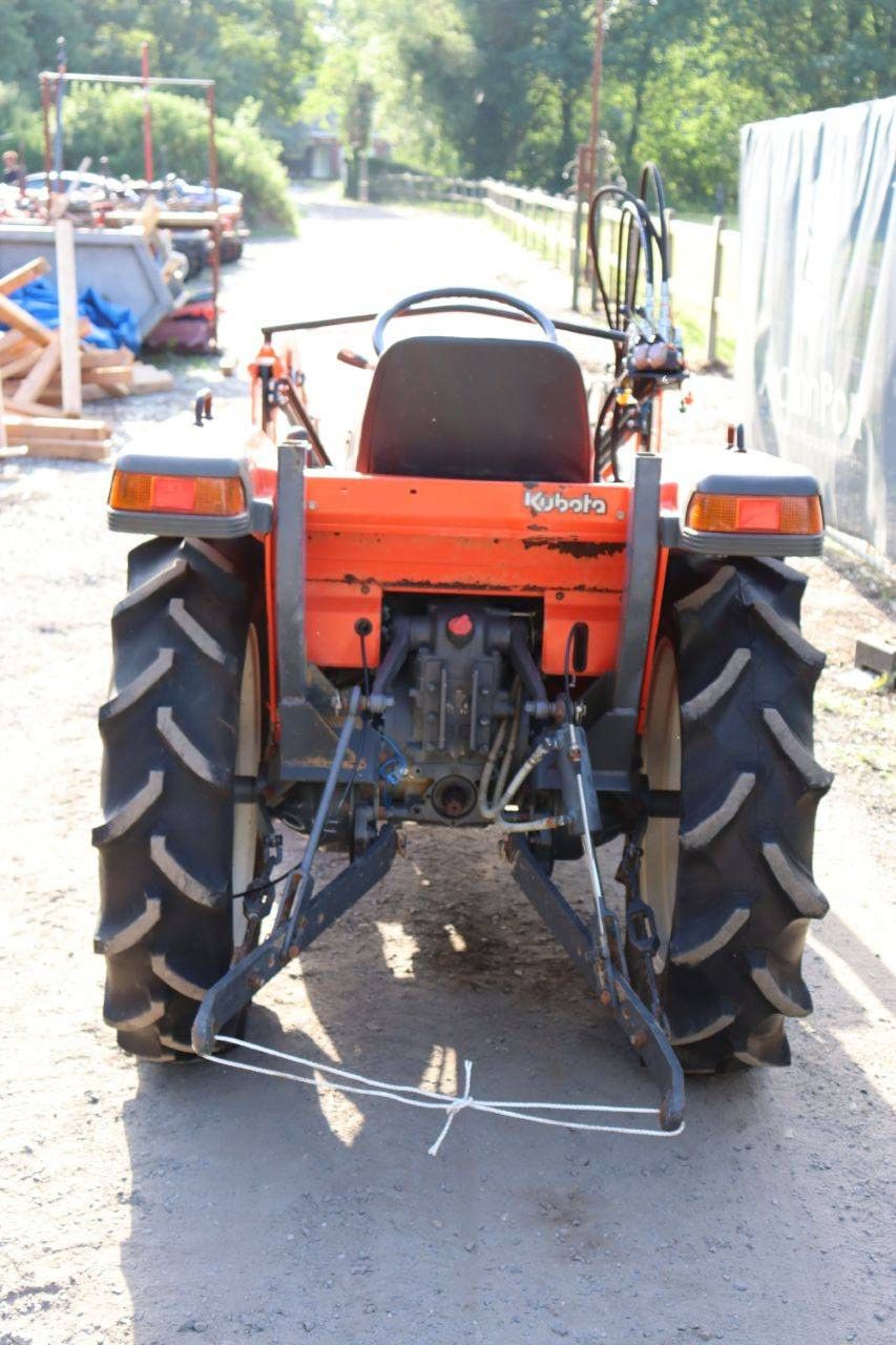 Kubota GL240 Diesel 24hp mini tractor with front loader
