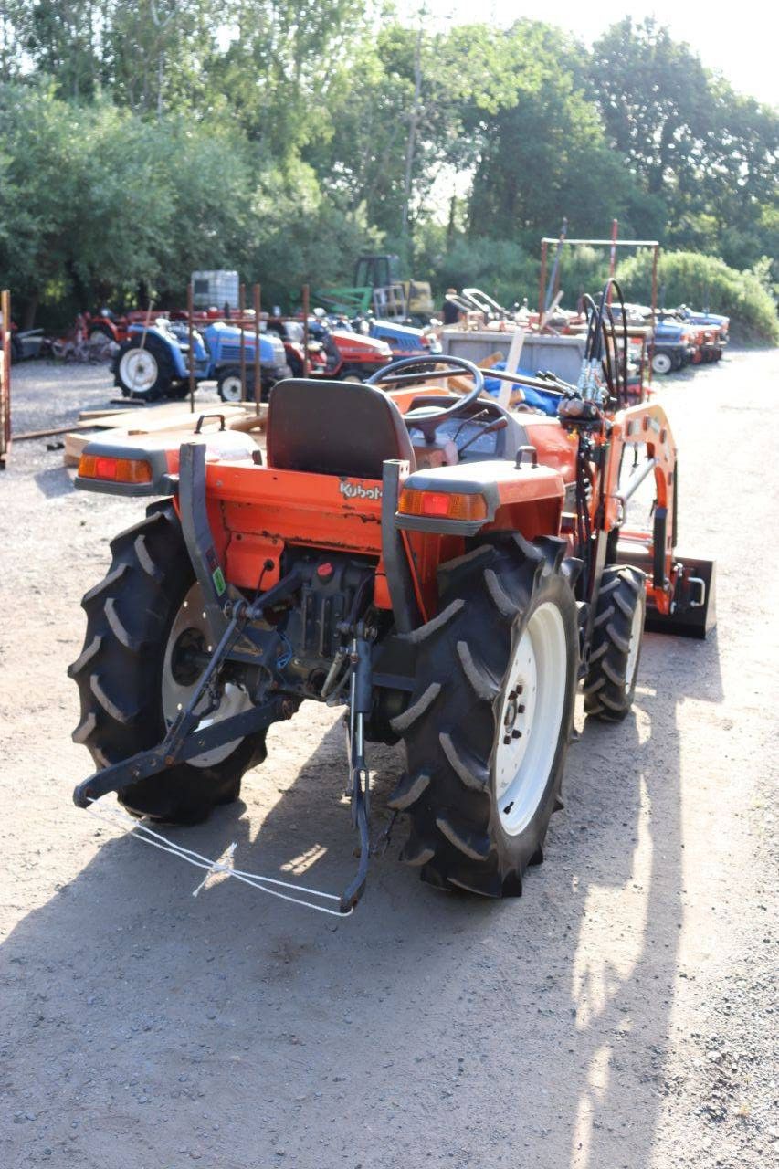 Kubota GL240 Diesel 24hp mini tractor with front loader