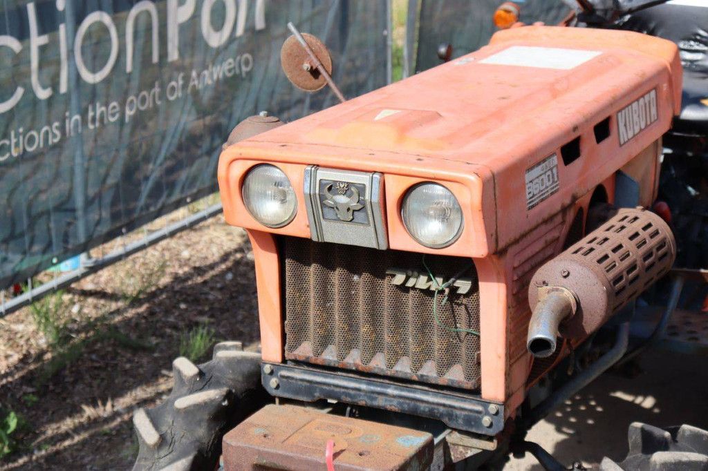 Mini tractor Kubota B6001 Diesel 12hp with cultivator