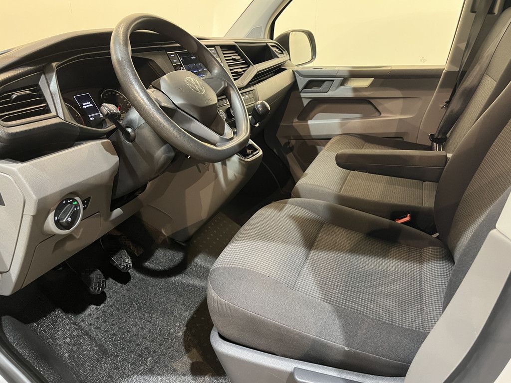 Volkswagen Transporter 2.0 TDI L2H1 / Euro 6 / Schuifdeur L + R / Airco / CarPlay / Trekhaak / Cruise Control / PDC / 3-Zits