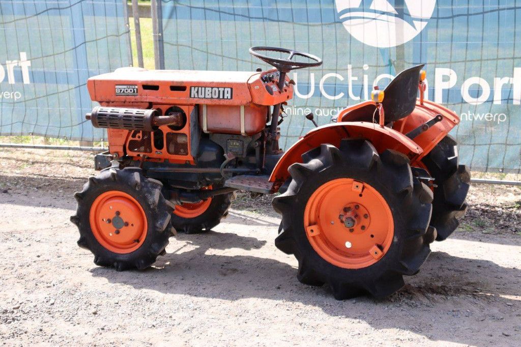 Mini tractor Kubota B7001 Diesel 14hp
