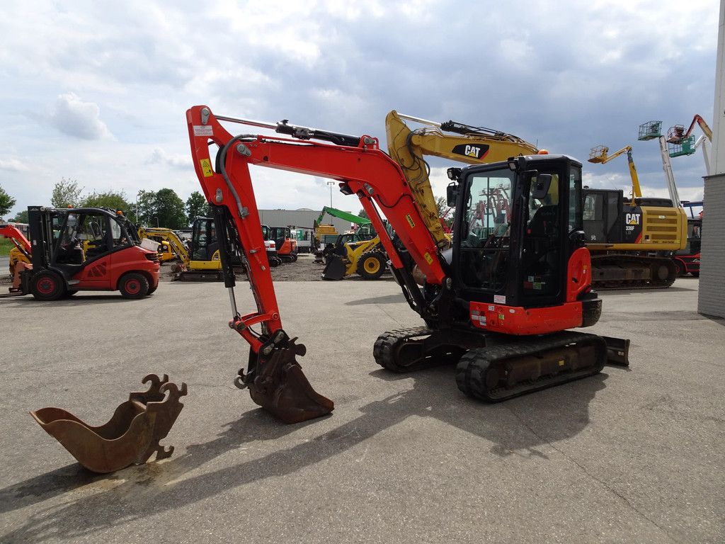 Kubota KX042-4