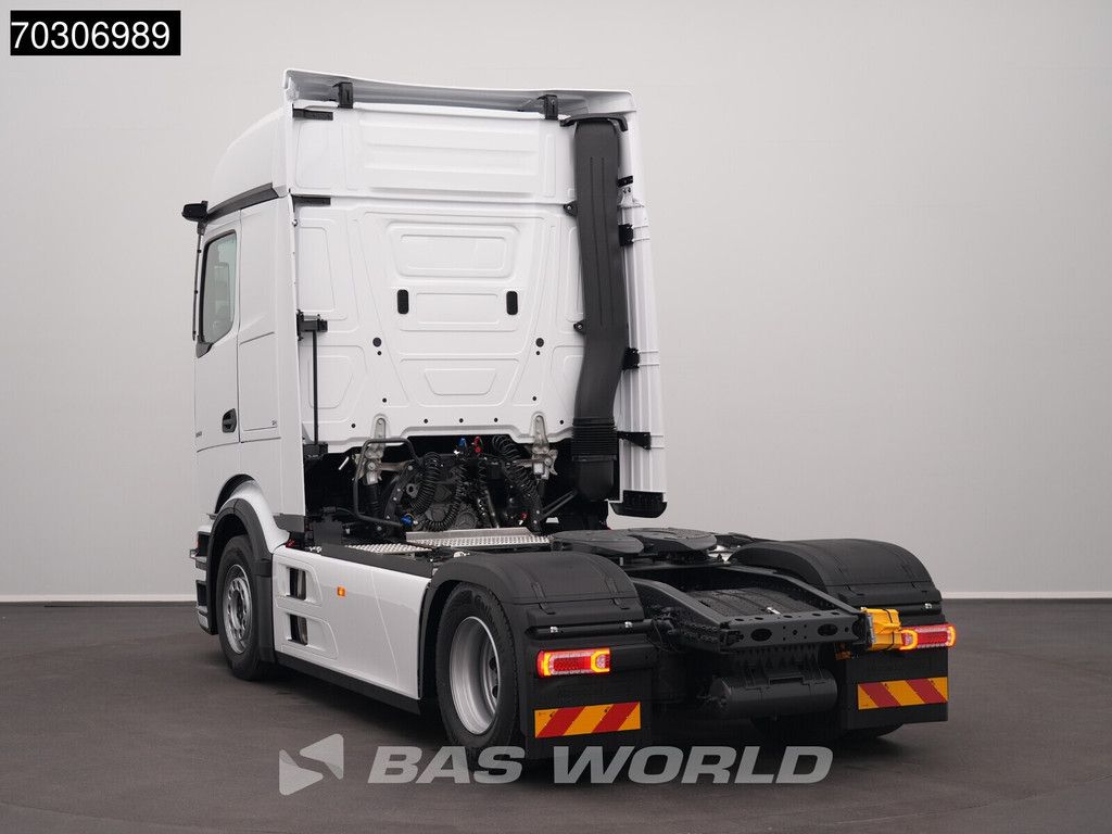 Mercedes Actros L 1853 4X2 NEW! ProCabin-Giga 2x tanks Retarder Standclima Navi ACC