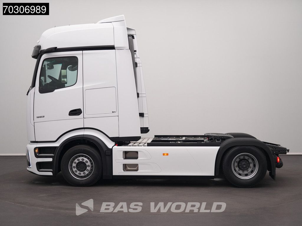 Mercedes Actros L 1853 4X2 NEW! ProCabin-Giga 2x tanks Retarder Standclima Navi ACC