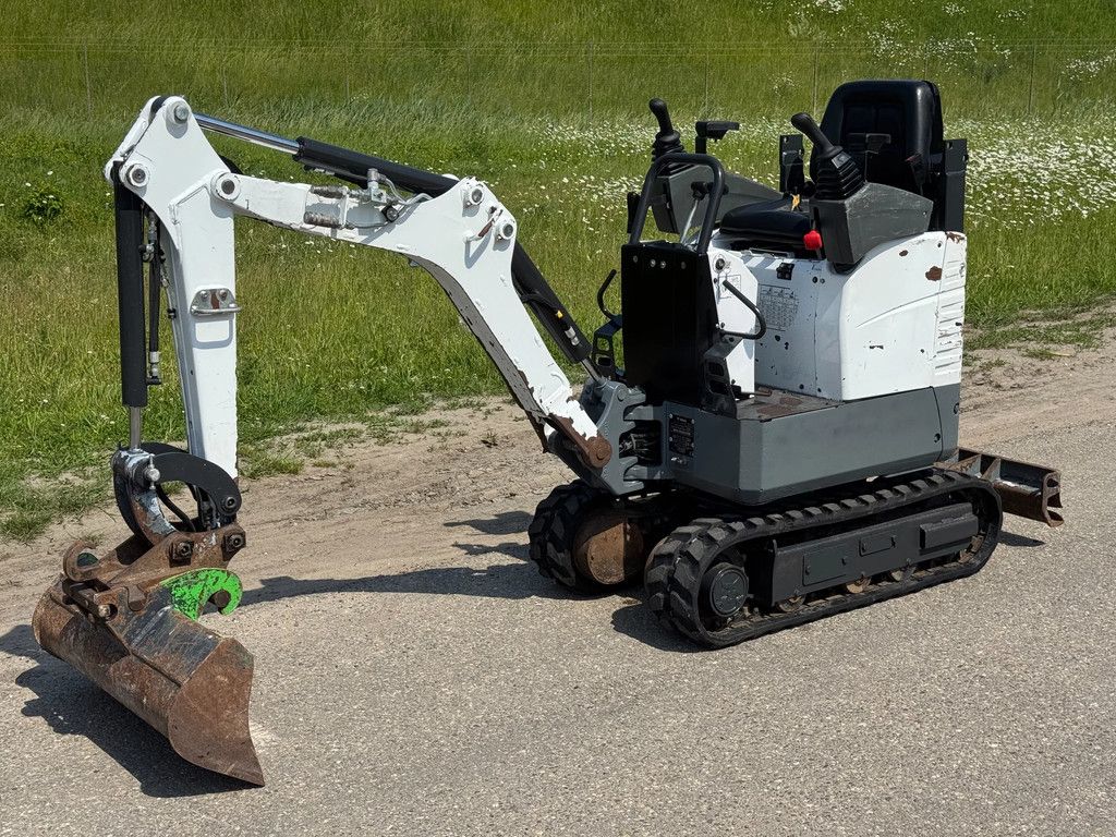 Bobcat E10