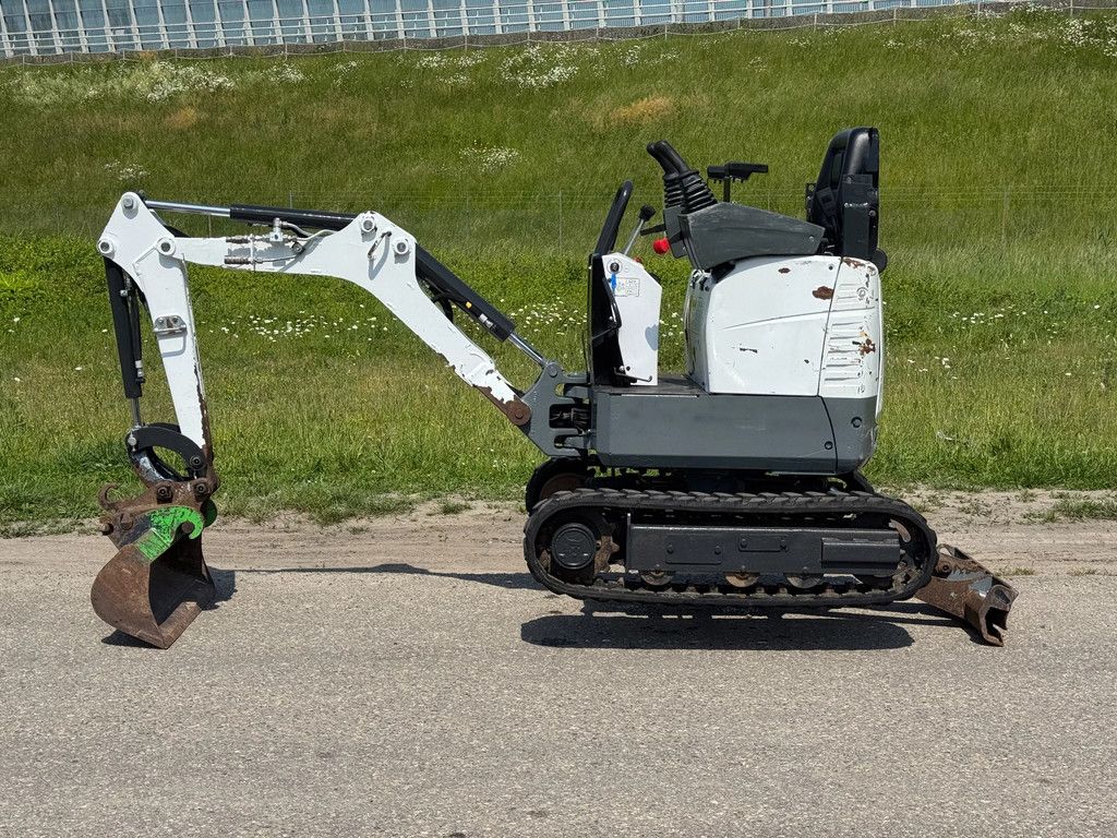 Bobcat E10