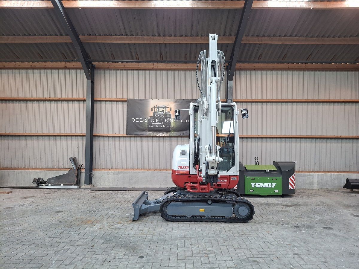 Takeuchi TB230, minigraver, minikraan, BJ2026, Nieuw!