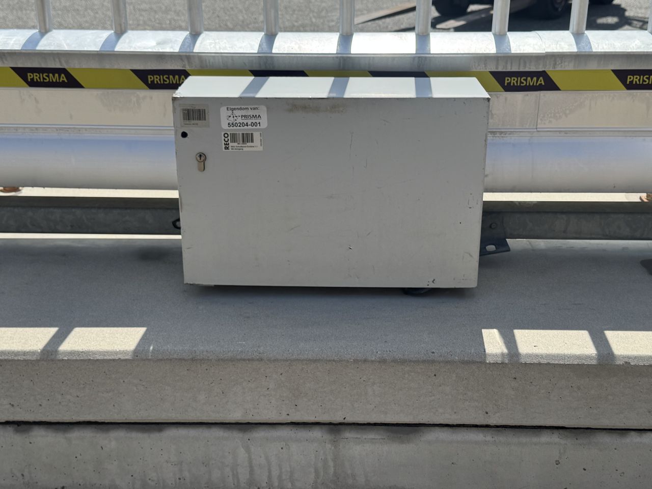 Automatische vrijdragende Schuifpoort B&G