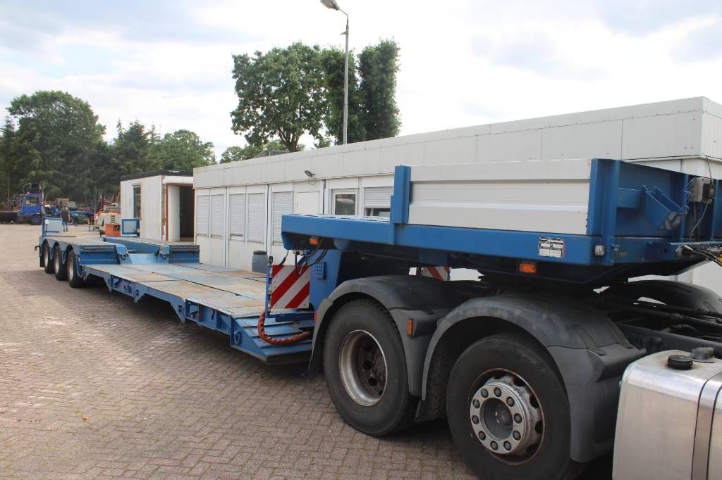 C.C.D. SS480 Low bed / 3 Axle / expandable