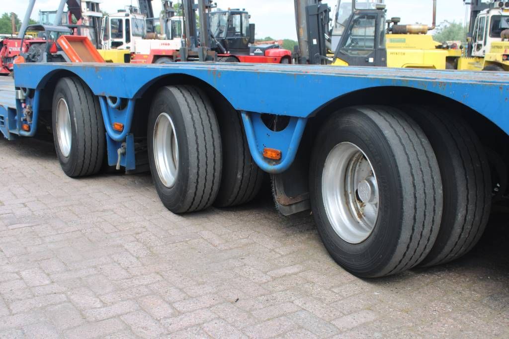 C.C.D. SS480 Low bed / 3 Axle / expandable