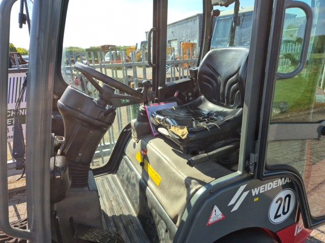 Weidemann 1250 minishovel
