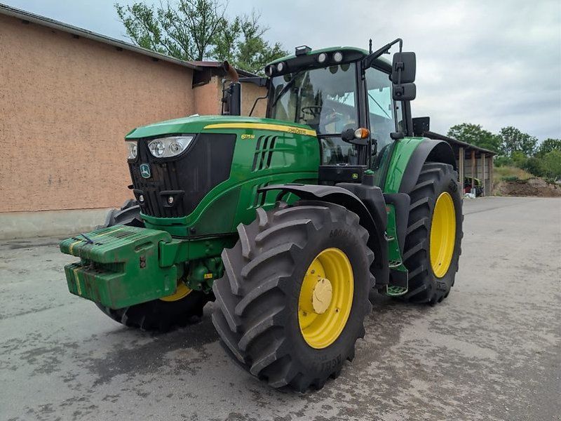 John Deere 6175M
