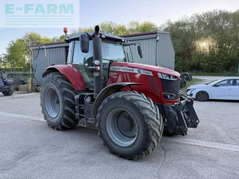 Massey Ferguson 7724s dyna-6