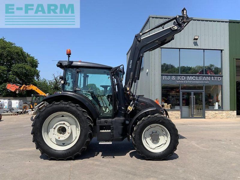 Valtra g135 (st26103)