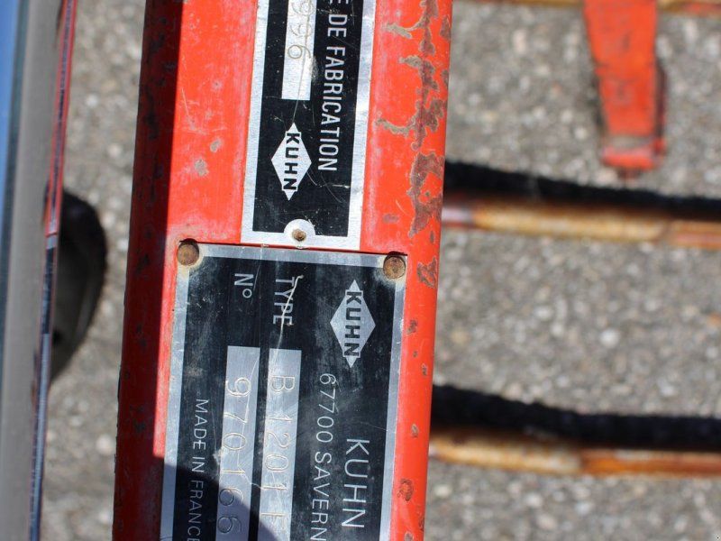 Kuhn B 1201 E