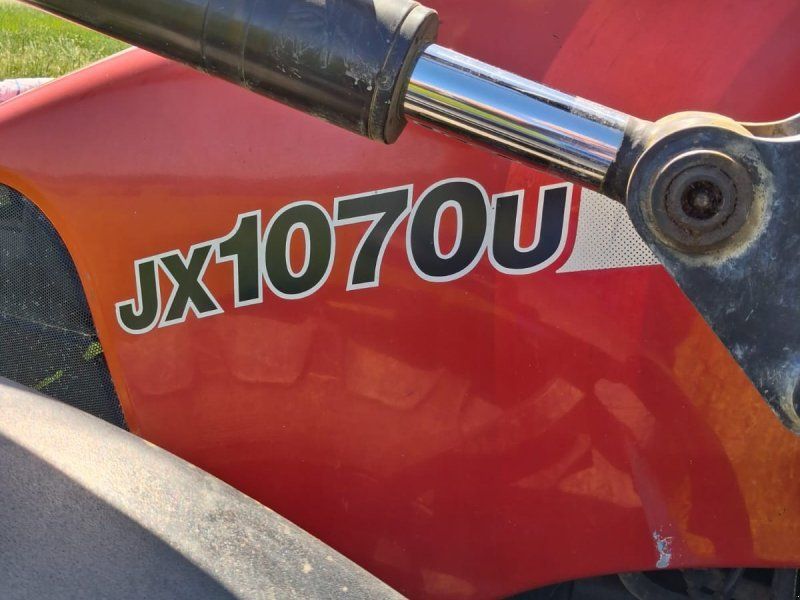 Case IH JX 1070U
