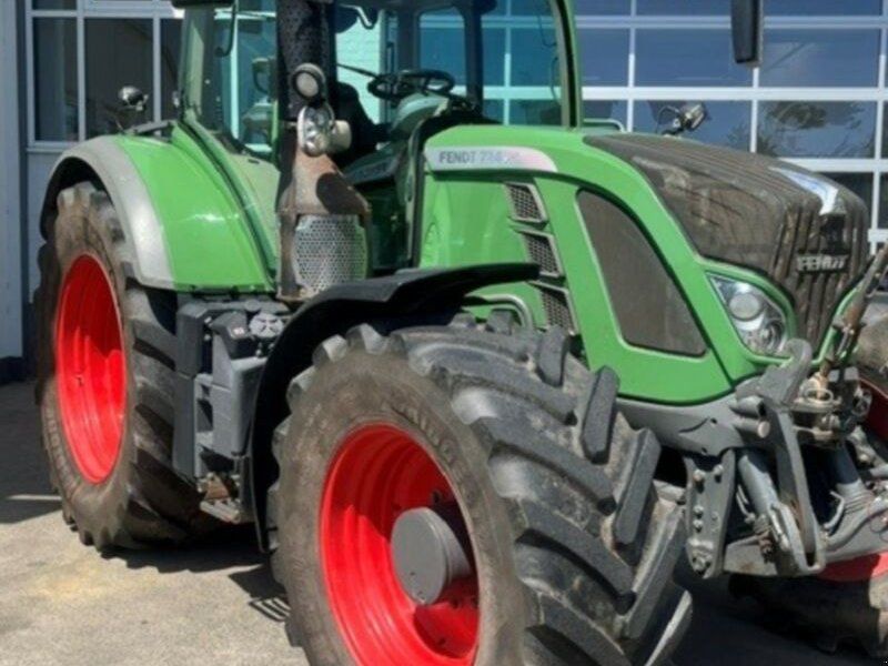 Fendt 724 Profi Plus