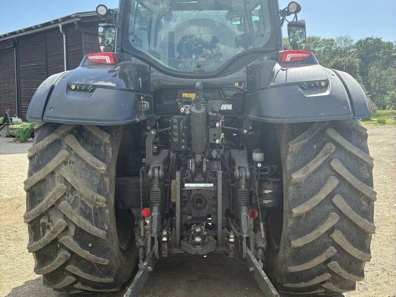 Valtra T 254