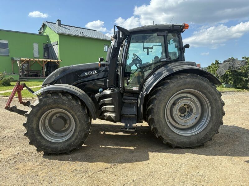 Valtra T 254