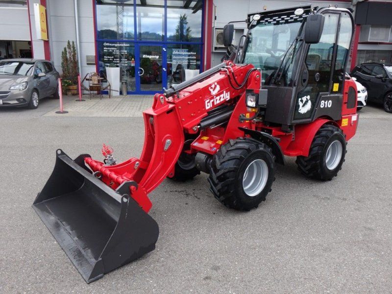 Grizzly 810+Teleskop Lader 4x4  2 Jahre mobile Garantie